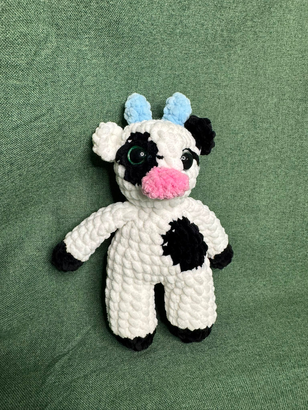 Marguerite la vache au crochet – Création faite main 🐮🌸