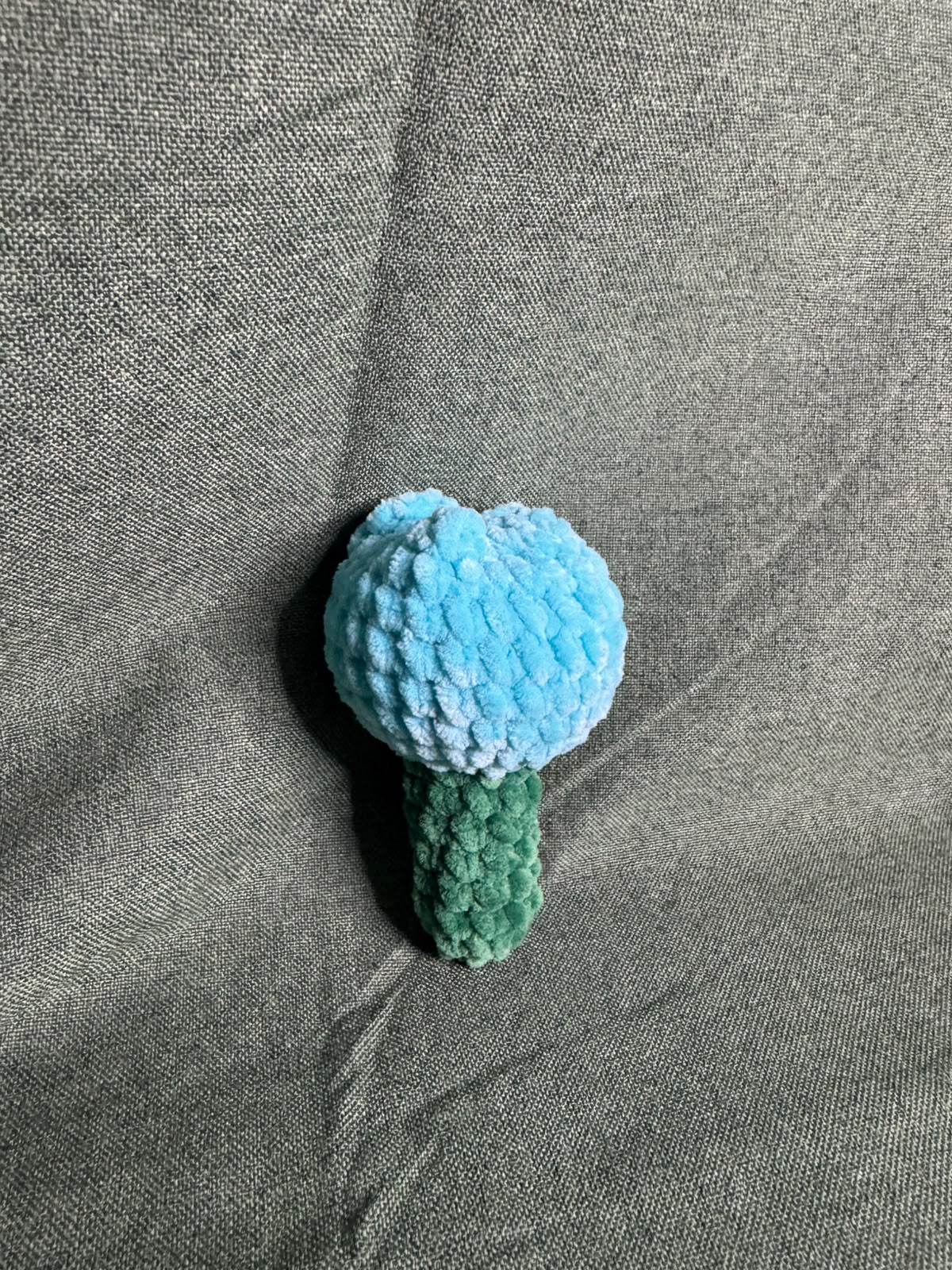 Tulipe au crochet – Fleur éternelle faite main 🌷✨