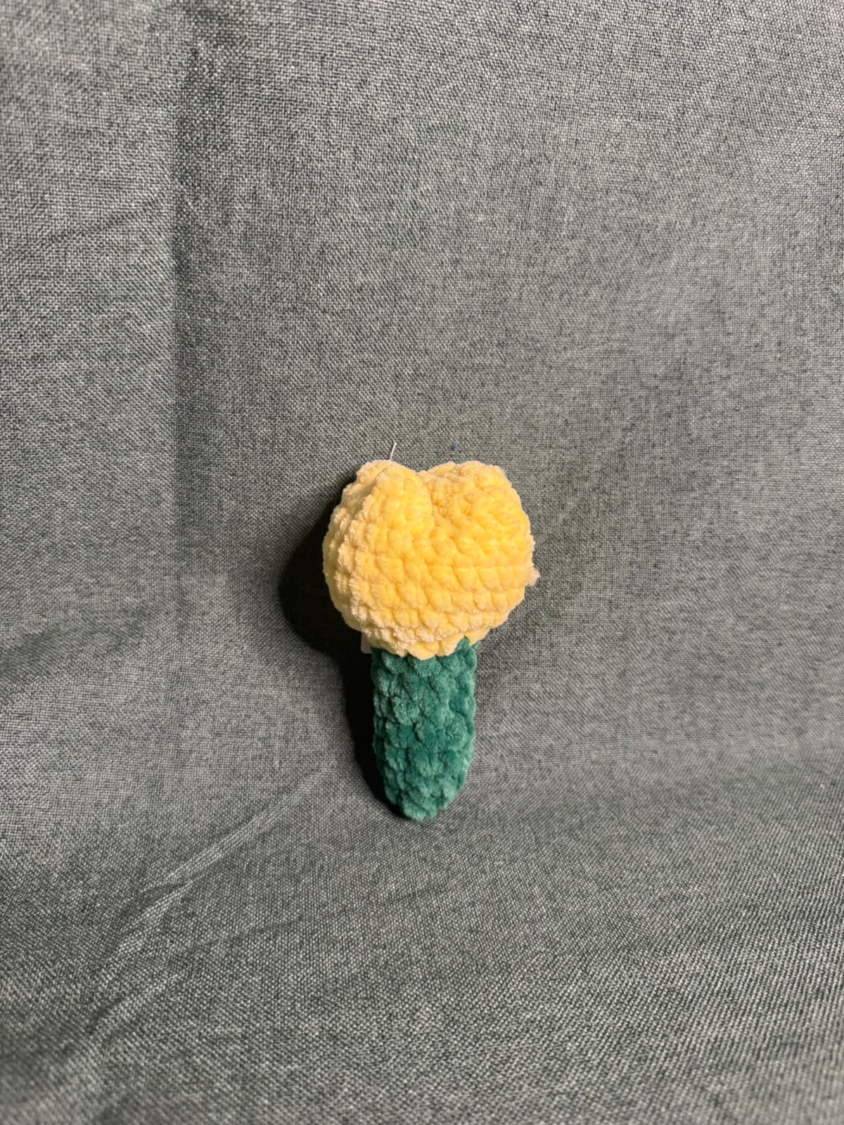 Tulipe au crochet – Fleur éternelle faite main 🌷✨